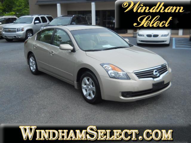 Photo of 2009 Nissan Altima