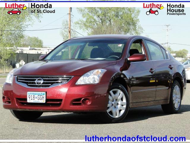 Photo of 2010 Nissan Altima