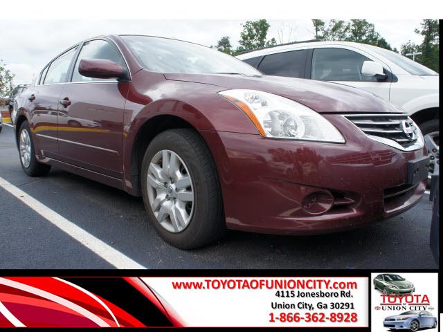 Photo of 2011 Nissan Altima