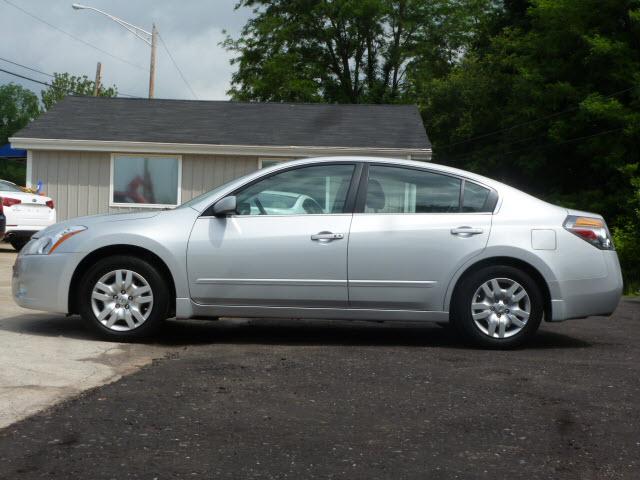 Photo of 2012 Nissan Altima