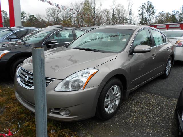 Photo of 2012 Nissan Altima