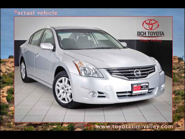 Photo of 2010 Nissan Altima