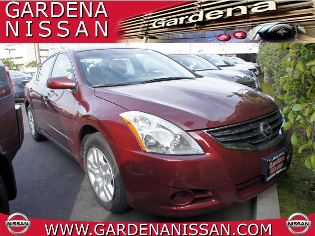 Photo of 2011 Nissan Altima