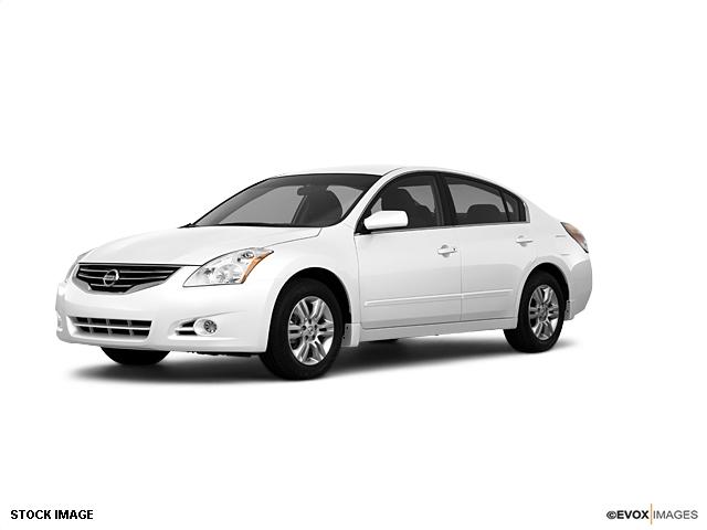 Photo of 2010 Nissan Altima