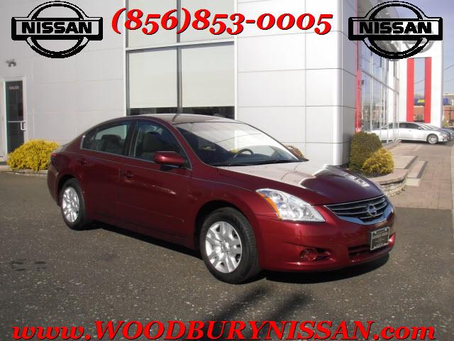Photo of 2011 Nissan Altima