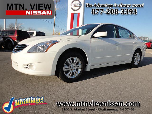 Photo of 2012 Nissan Altima