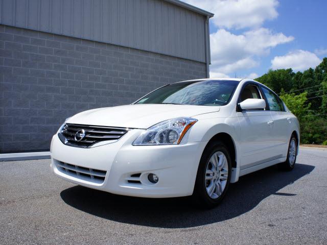 Photo of 2012 Nissan Altima