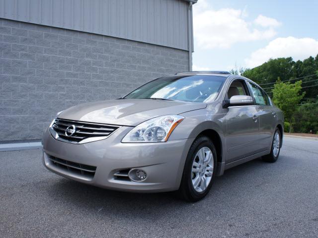 Photo of 2012 Nissan Altima