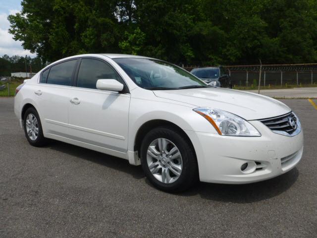 Photo of 2012 Nissan Altima