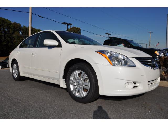Photo of 2012 Nissan Altima