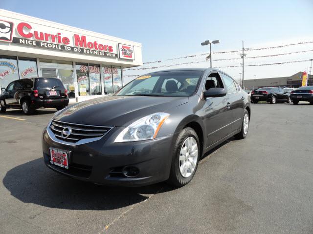 Photo of 2010 Nissan Altima