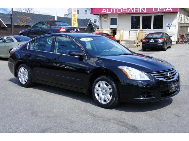 Photo of 2010 Nissan Altima