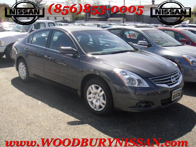 Photo of 2010 Nissan Altima