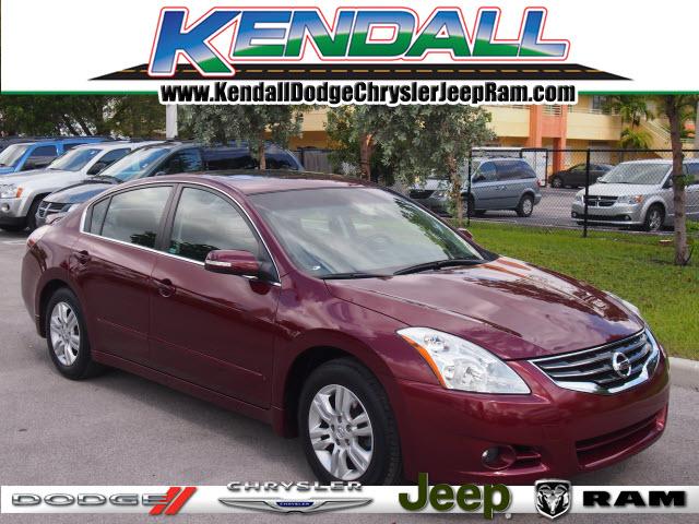 Photo of 2010 Nissan Altima