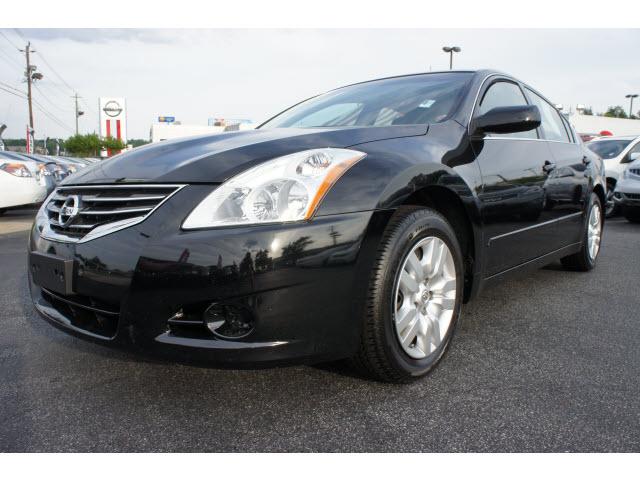 Photo of 2011 Nissan Altima