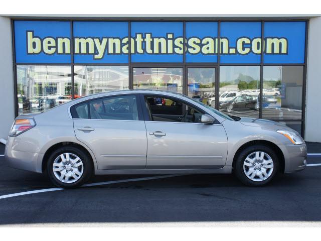 Photo of 2011 Nissan Altima