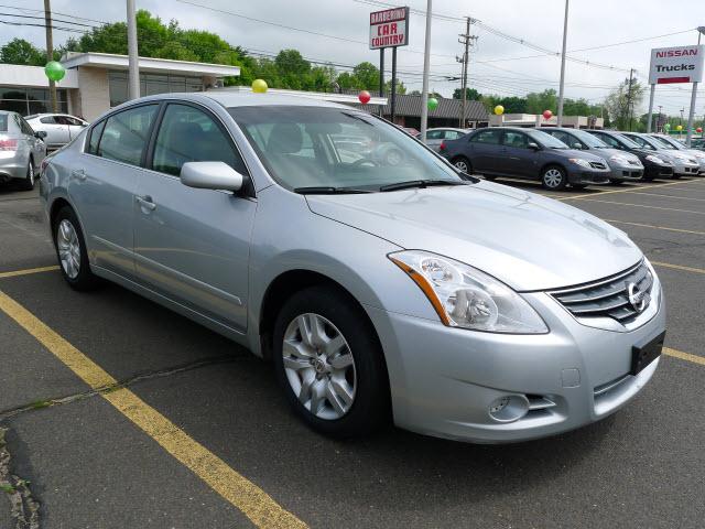 Photo of 2011 Nissan Altima