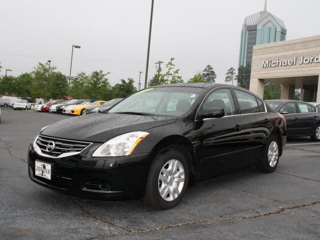 Photo of 2012 Nissan Altima
