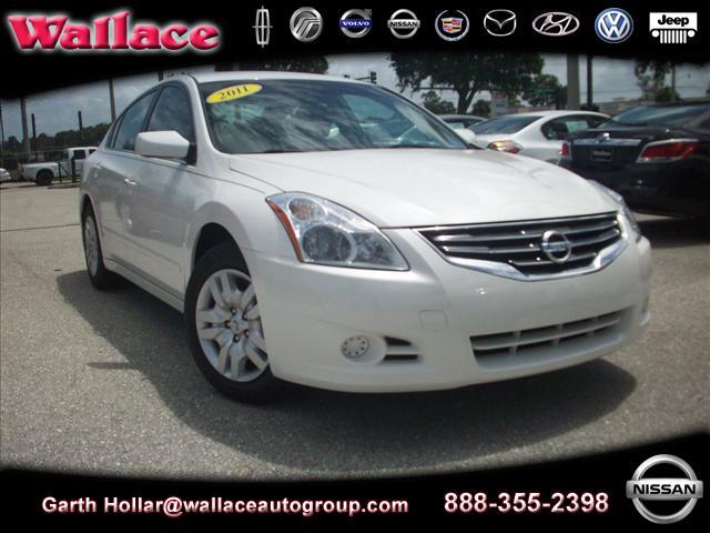 Photo of 2011 Nissan Altima