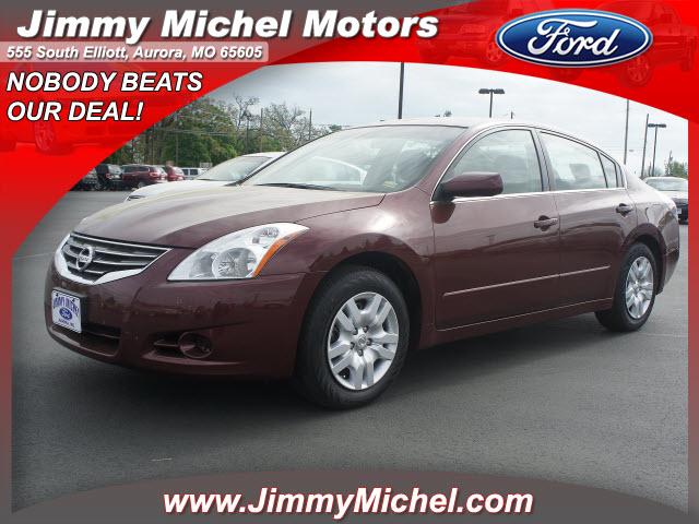 Photo of 2011 Nissan Altima