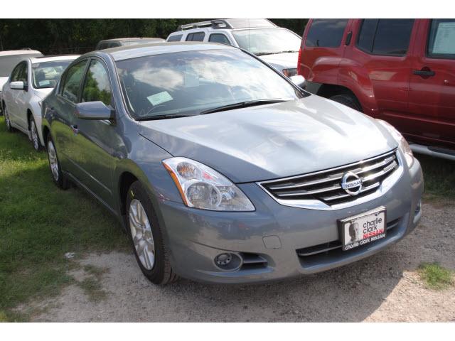 Photo of 2011 Nissan Altima