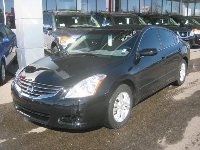 Photo of 2012 Nissan Altima