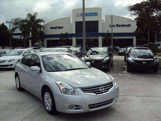 Photo of 2011 Nissan Altima