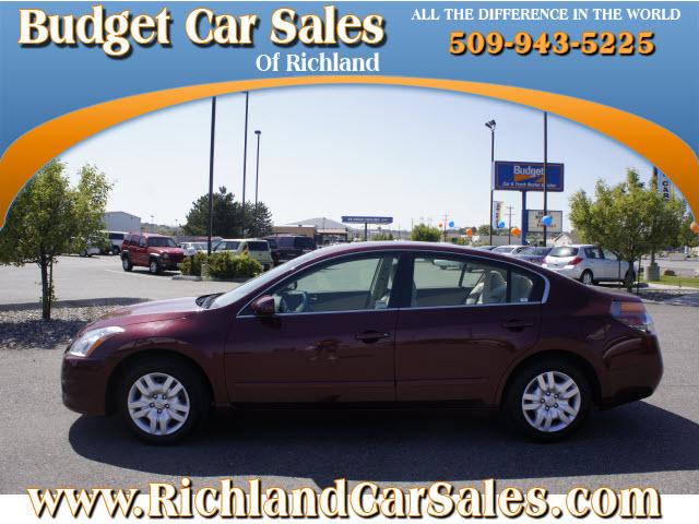 Photo of 2011 Nissan Altima