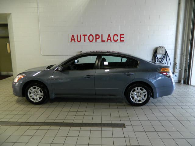 Photo of 2012 Nissan Altima
