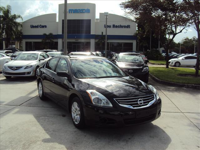 Photo of 2011 Nissan Altima