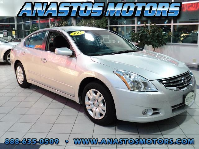 Photo of 2012 Nissan Altima
