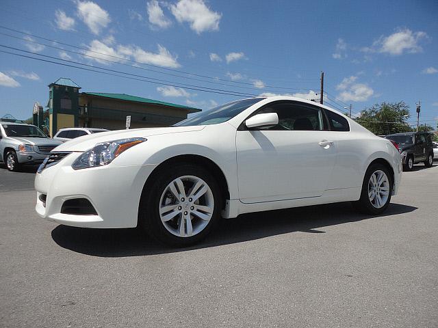 Photo of 2011 Nissan Altima