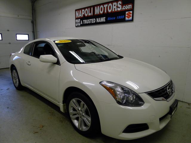 Photo of 2010 Nissan Altima