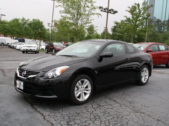 Photo of 2011 Nissan Altima