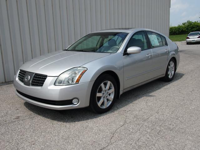 Photo of 2004 Nissan Maxima