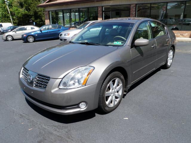 Photo of 2005 Nissan Maxima