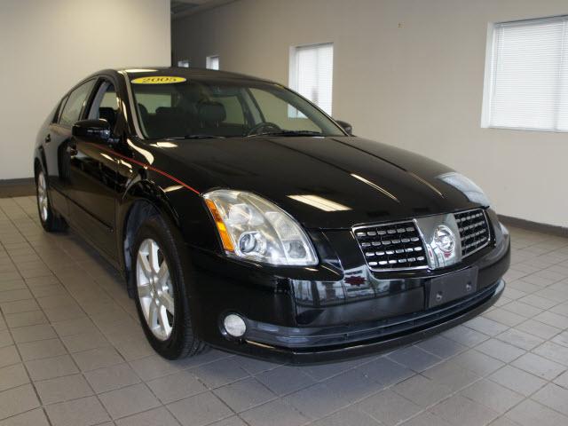 Photo of 2005 Nissan Maxima