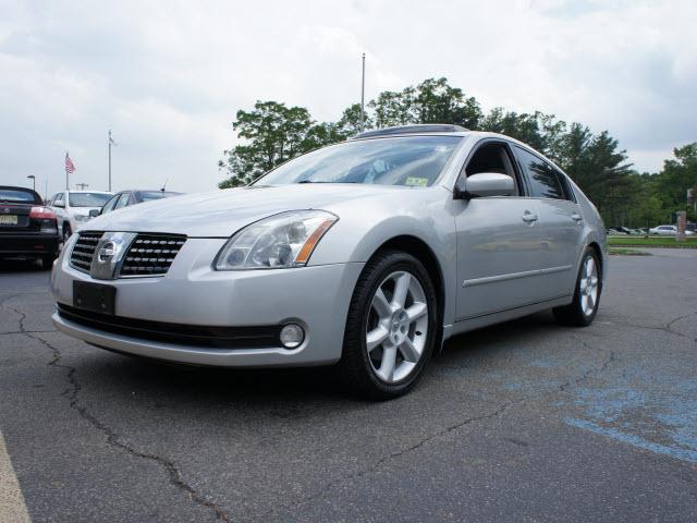 Photo of 2005 Nissan Maxima