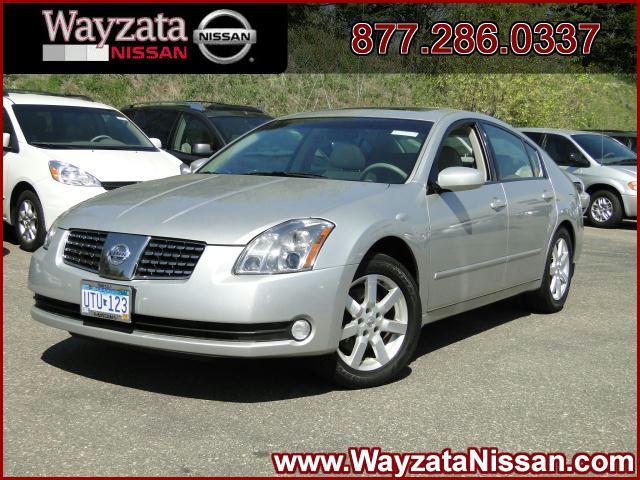 Photo of 2005 Nissan Maxima