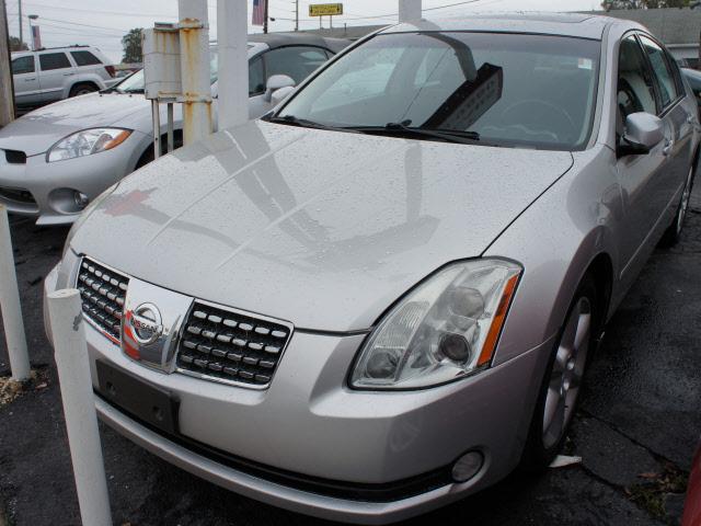 Photo of 2005 Nissan Maxima