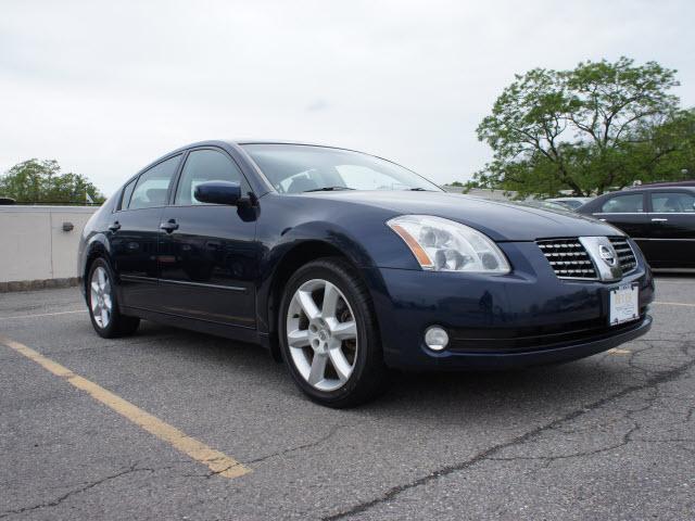 Photo of 2006 Nissan Maxima