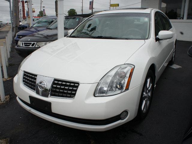 Photo of 2006 Nissan Maxima