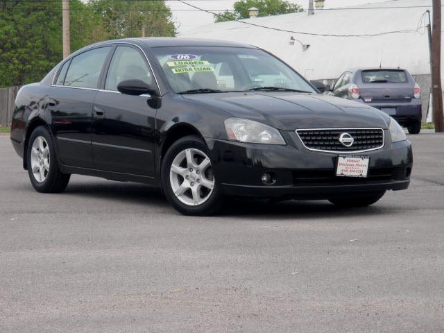Photo of 2006 Nissan Altima