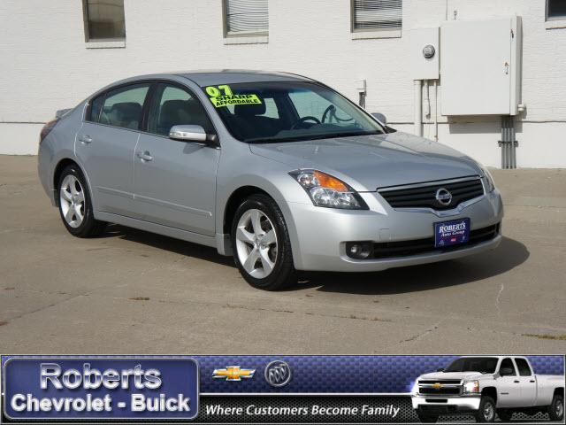 Photo of 2007 Nissan Altima
