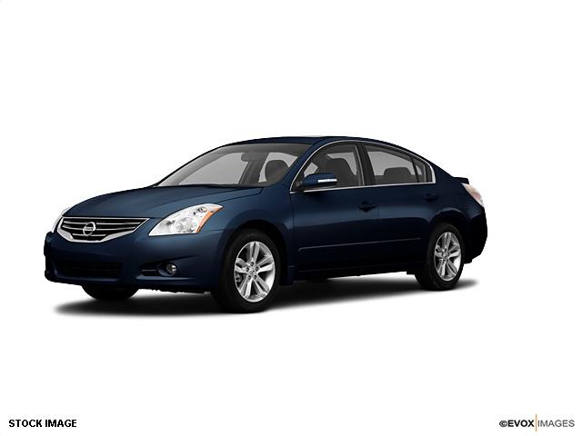 Photo of 2010 Nissan Altima