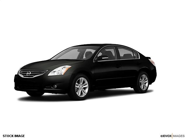 Photo of 2010 Nissan Altima