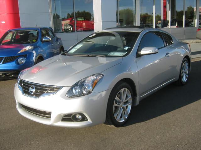 Photo of 2011 Nissan Altima