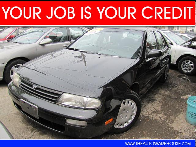 Photo of 1997 Nissan Altima