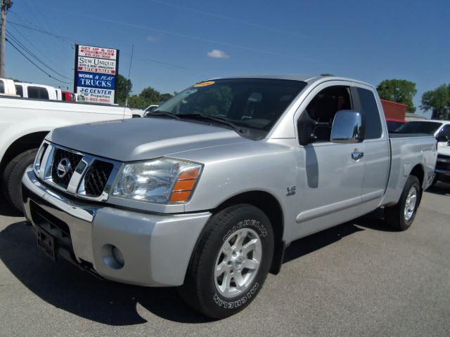 Photo of 2004 Nissan Titan