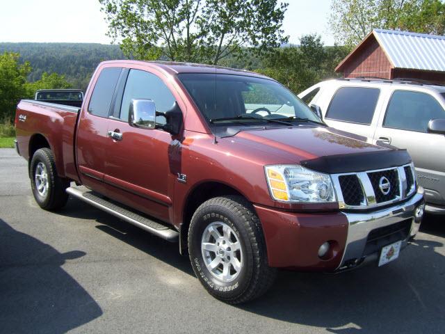 Photo of 2004 Nissan Titan